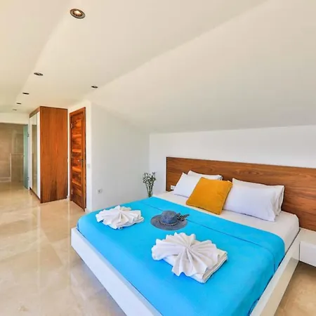 Tigra, Kalkan, Dalaman Vila Kaş